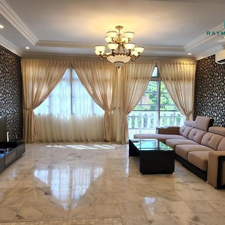 99 Kelawei Apartment Georgetown Luaran gambar
