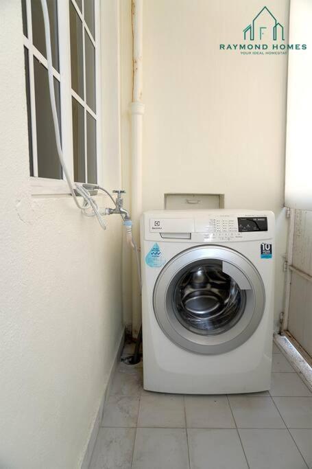99 Kelawei Apartment Georgetown Luaran gambar